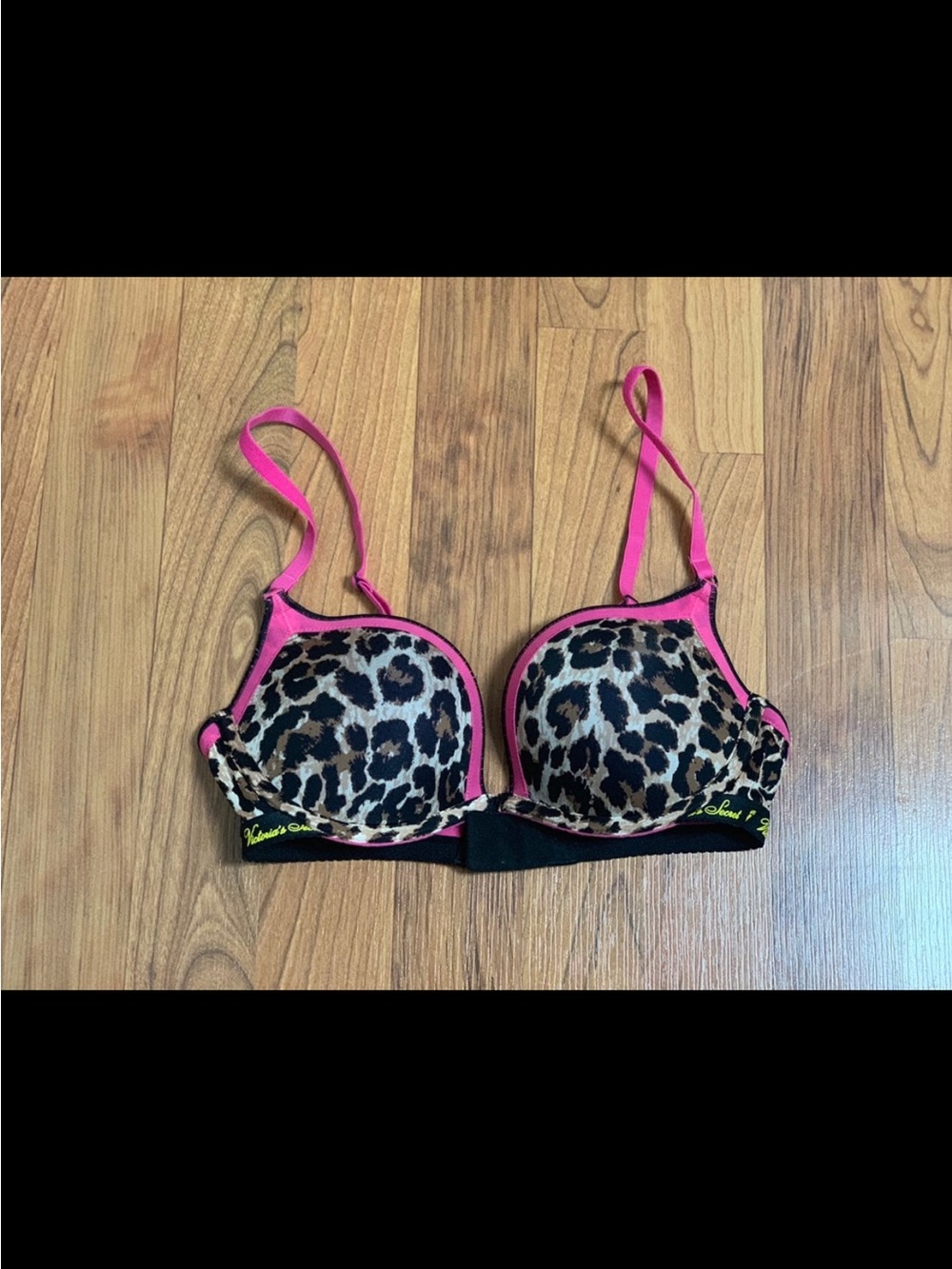 Push-Up Bra lot 4 bras 32 c